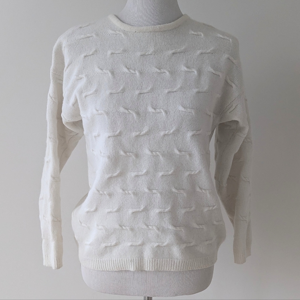 Vintage angora and lambswool textured cream sweater size large